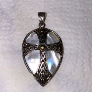 Jewerly‎